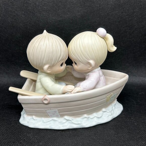 Precious Moments" Friends Never Drift Apart" figurine - Picture 1 of 5